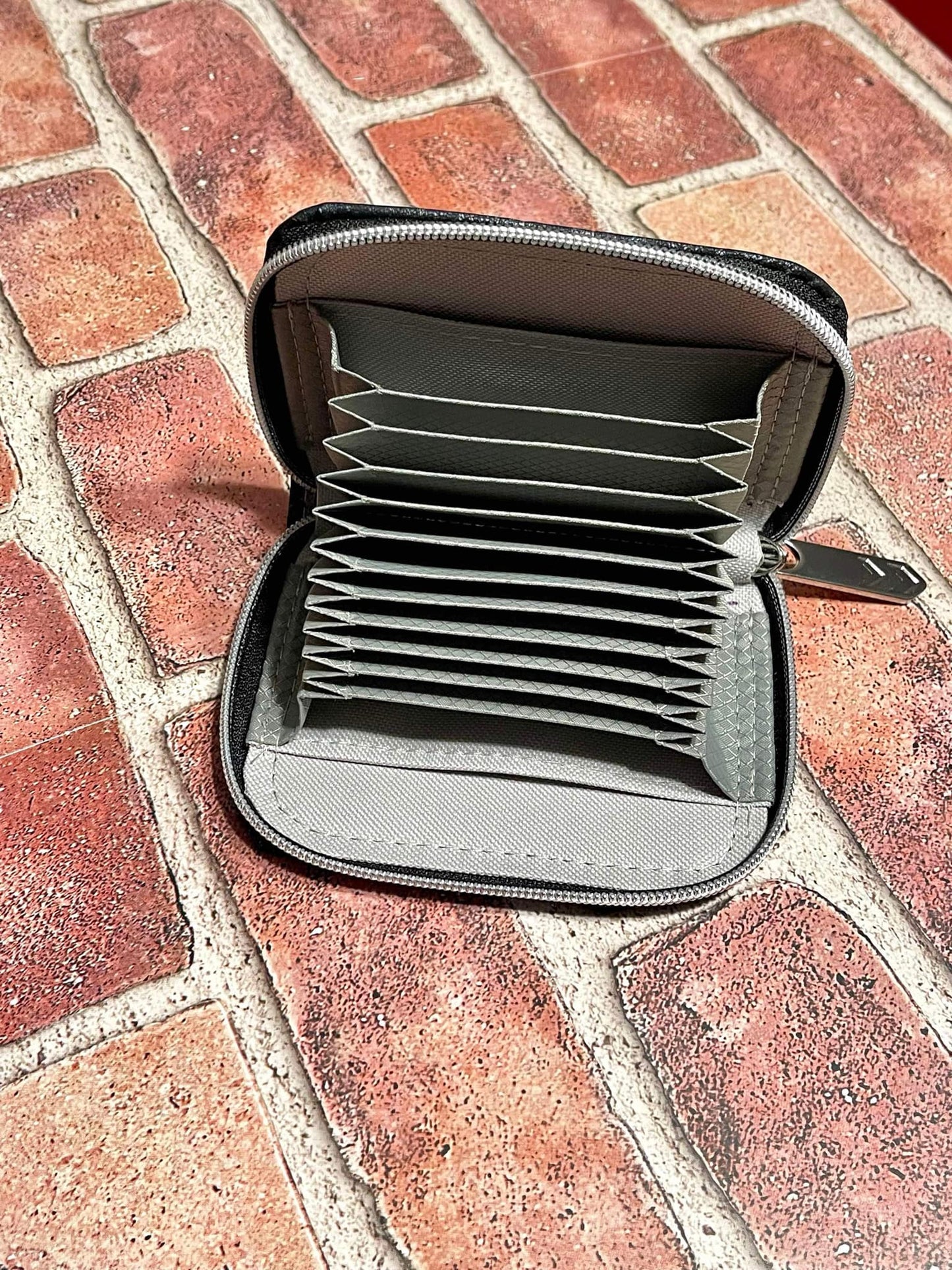 BLUE - 10 Card Slot Accordion Wallet Insert