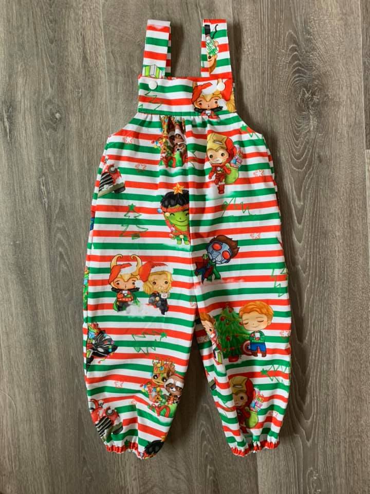 R82 Super Xmas Red Panel PREORDER