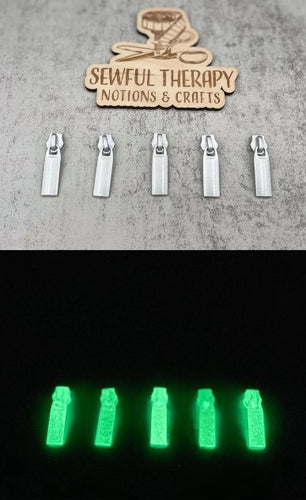 R80 Glow Up: #5 Bar Tab Zipper Pulls PREORDER